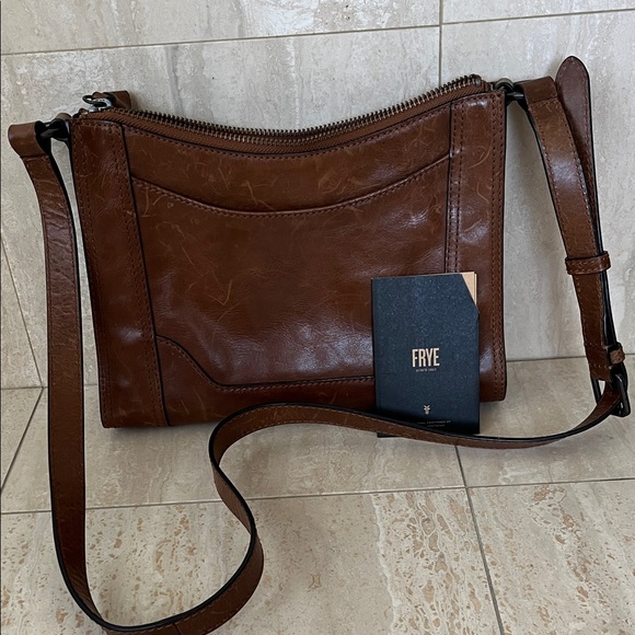 Frye Rich Brown Leather Messenger Bag - Picture 1 of 4